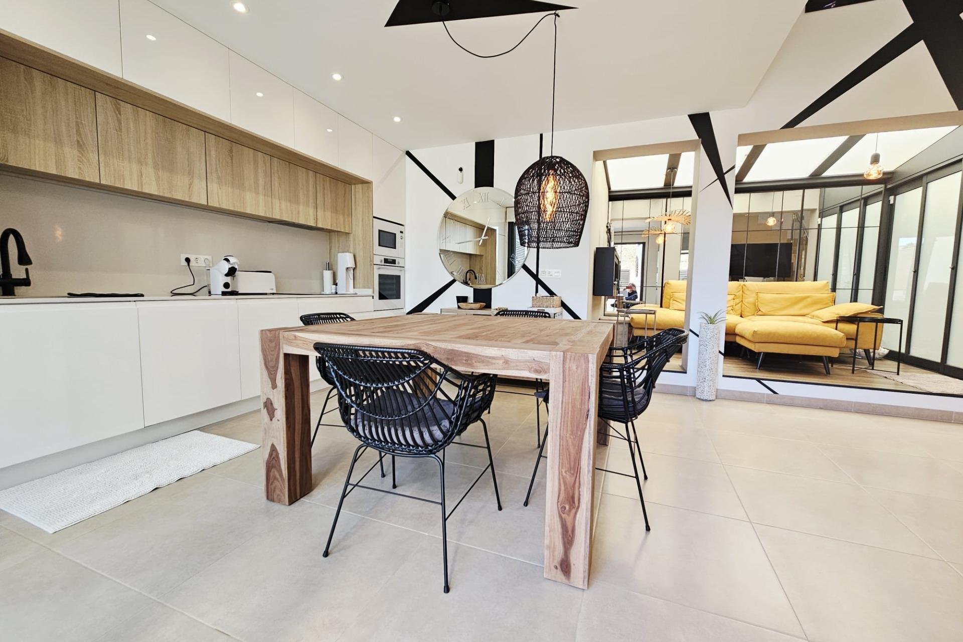 Herverkoop - Villa -
Benijofar - Benimar