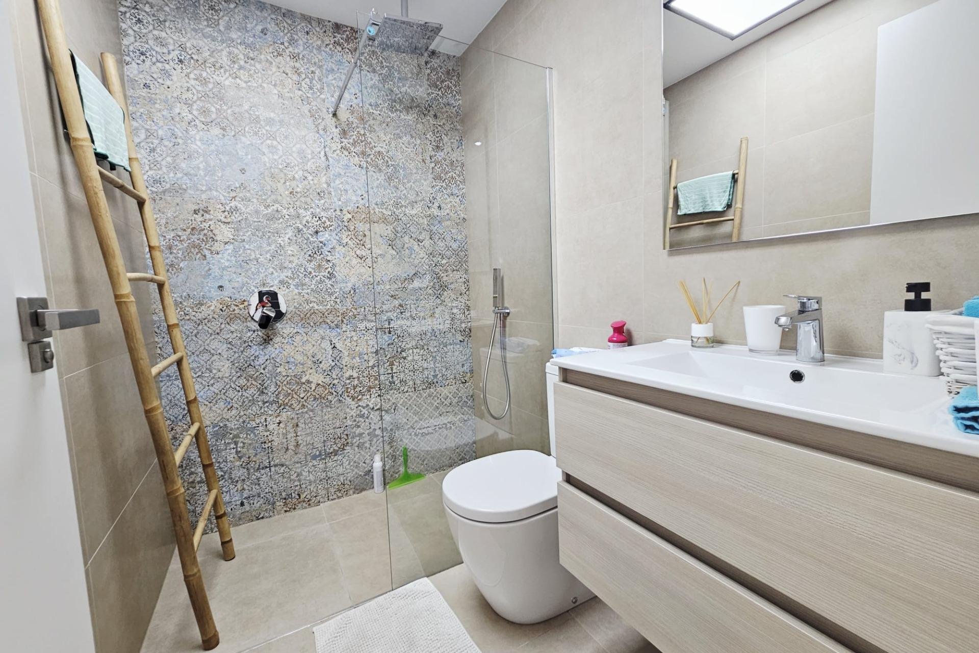 Herverkoop - Villa -
Benijofar - Benimar