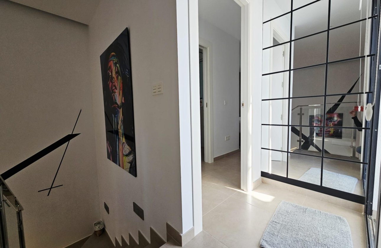 Herverkoop - Villa -
Benijofar - Benimar