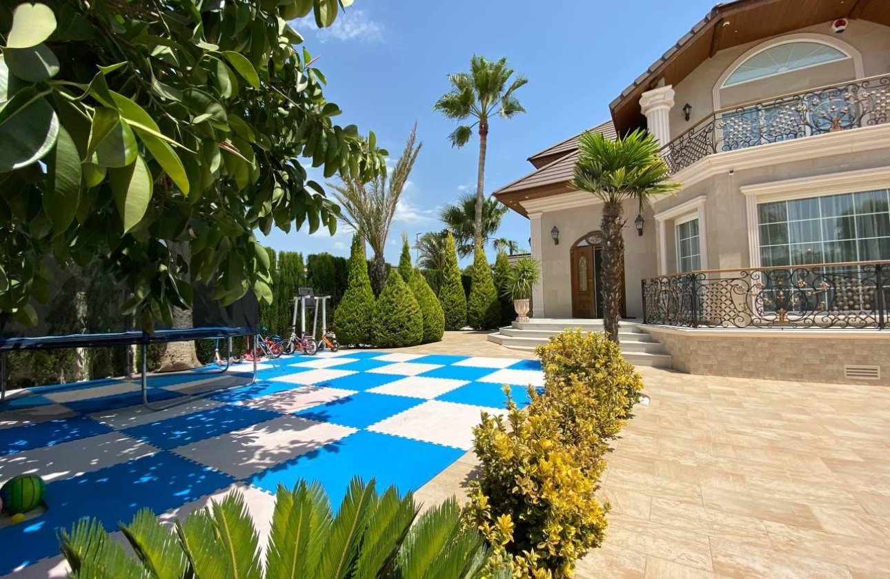 Herverkoop - Villa -
Benijofar - Ciudad Quesada