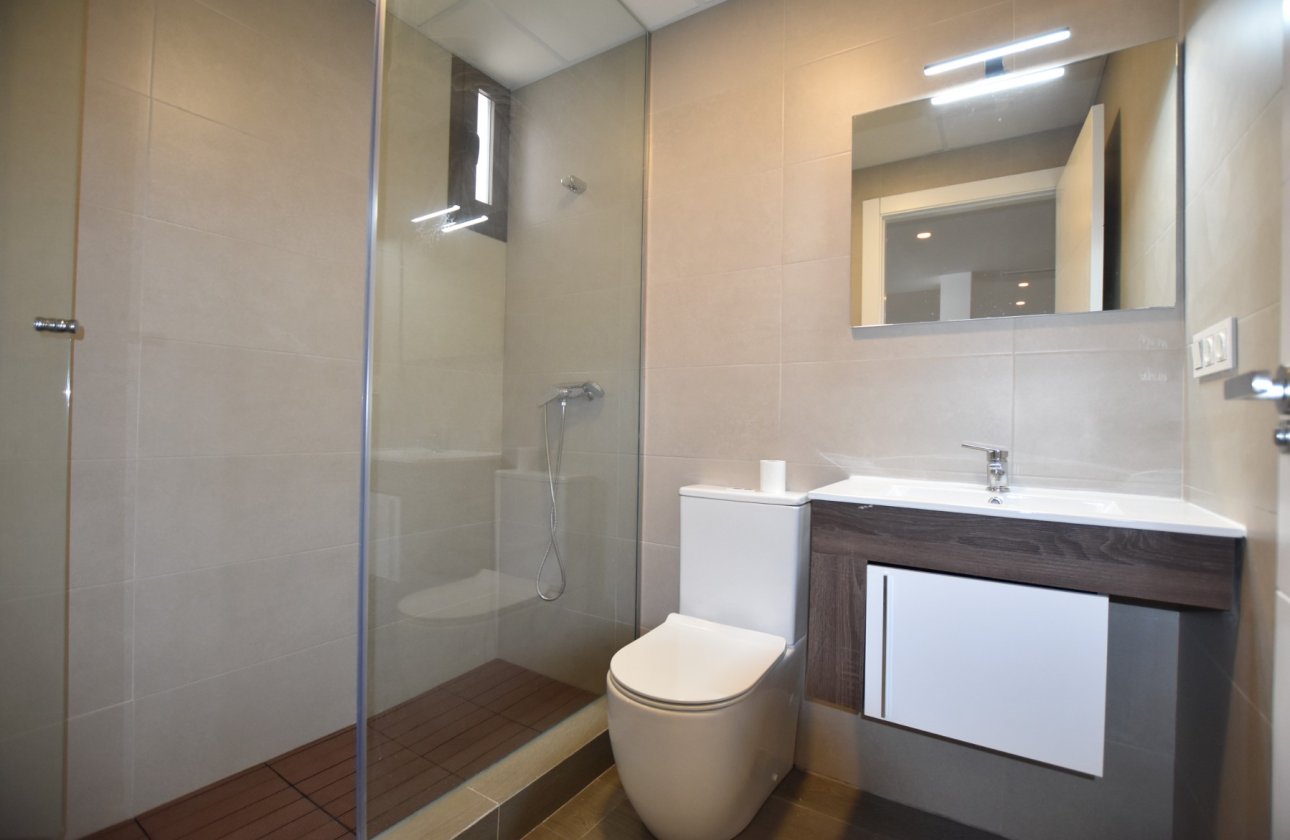 Herverkoop - Villa -
Benijofar - Costa Blanca