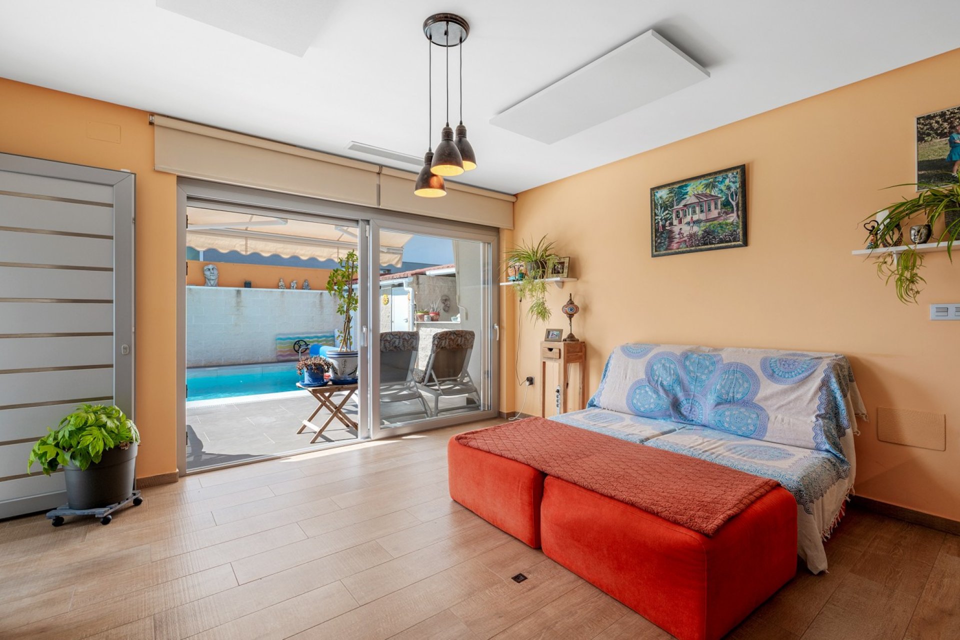 Herverkoop - Villa -
Benijofar - Costa Blanca