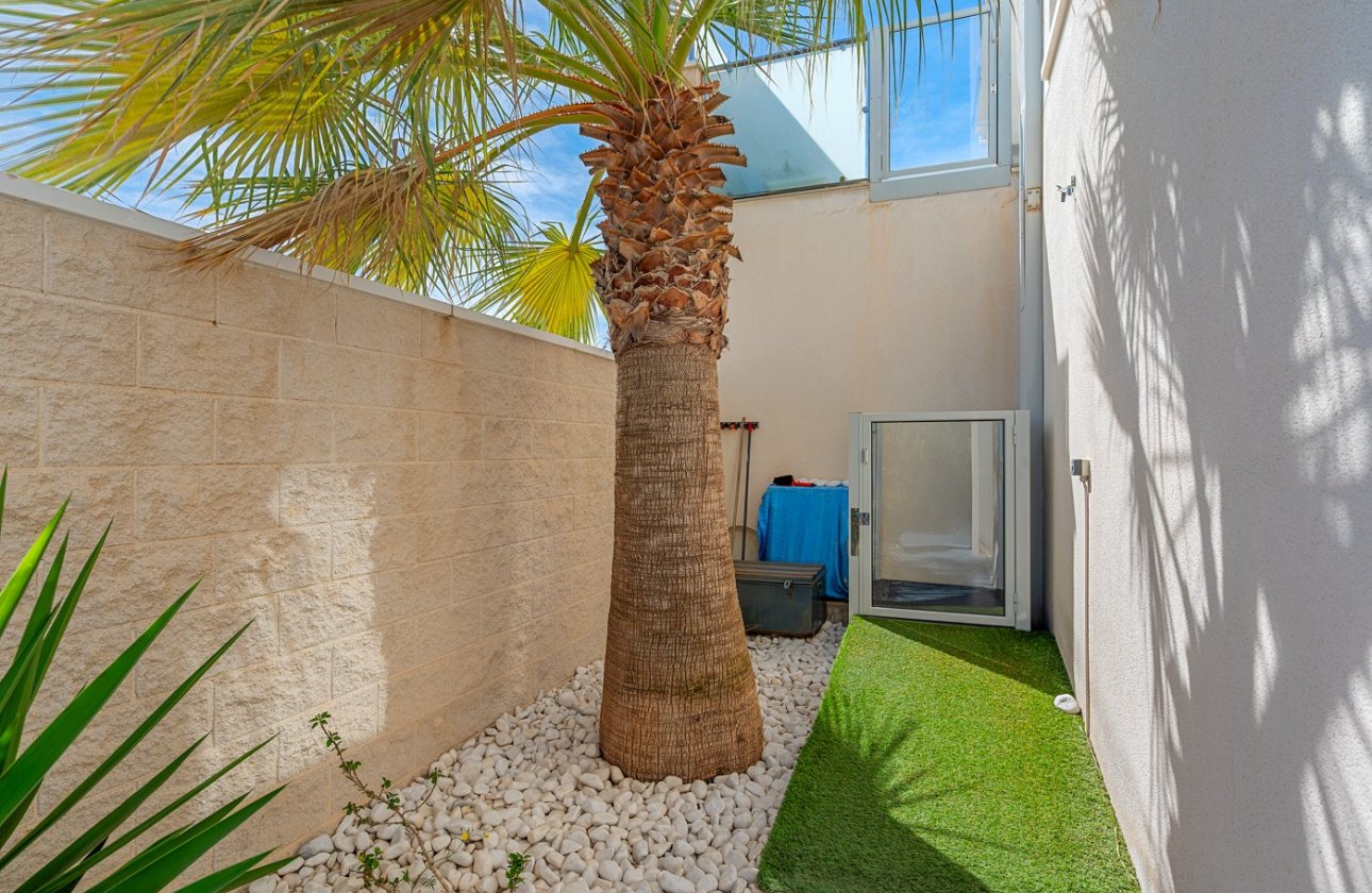 Herverkoop - Villa -
Benijofar - Costa Blanca