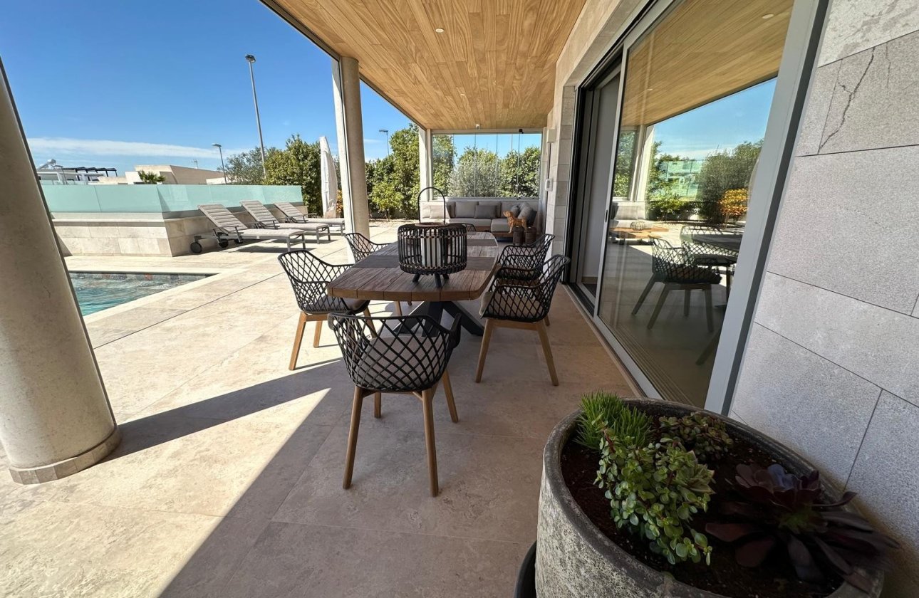 Herverkoop - Villa -
Benijofar - Costa Blanca