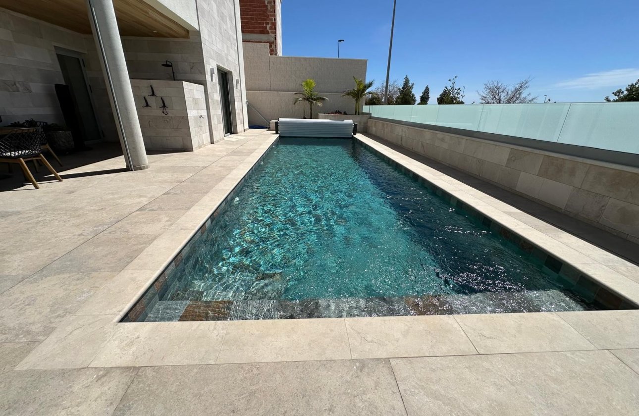 Herverkoop - Villa -
Benijofar - Costa Blanca