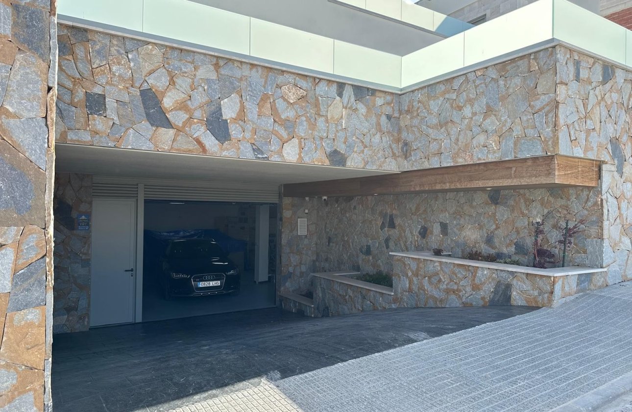 Herverkoop - Villa -
Benijofar - Costa Blanca