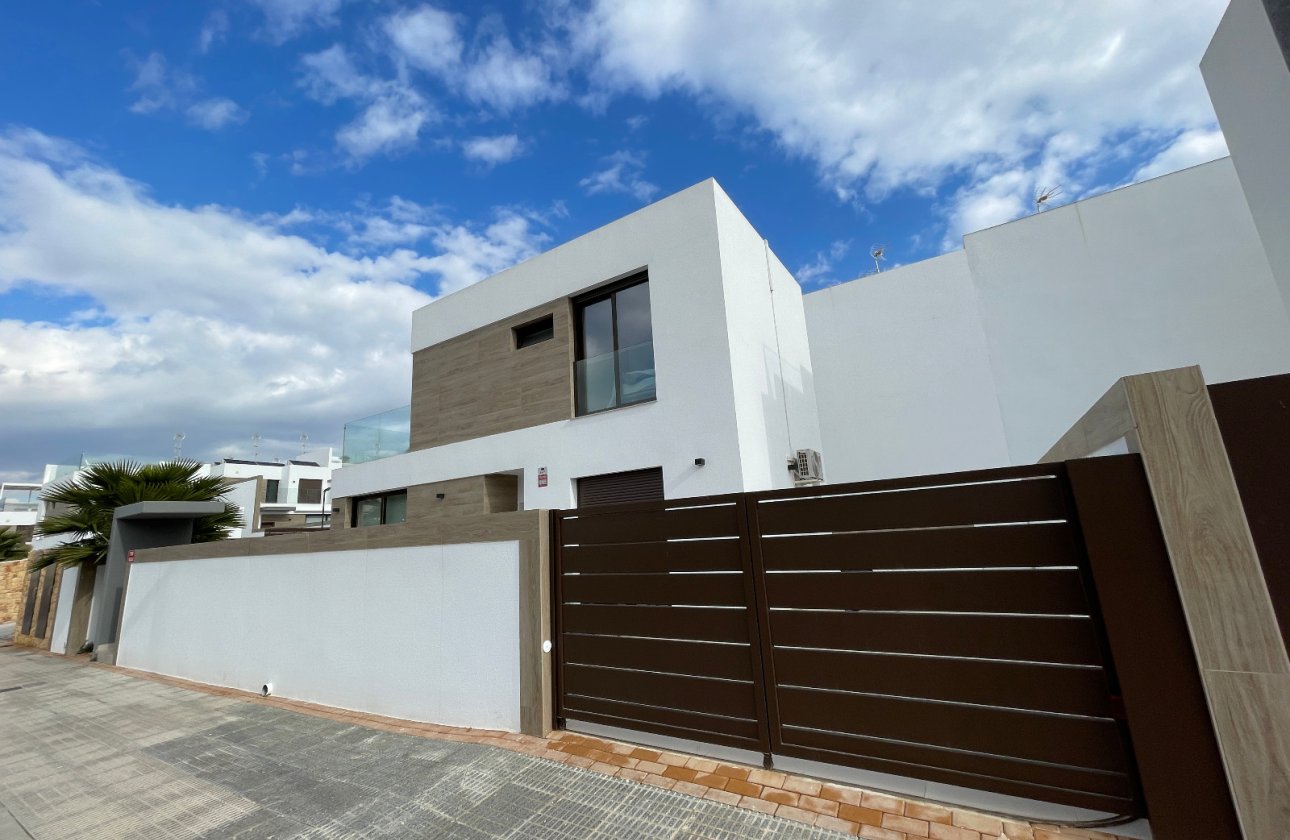 Herverkoop - Villa -
Benijofar - Costa Blanca