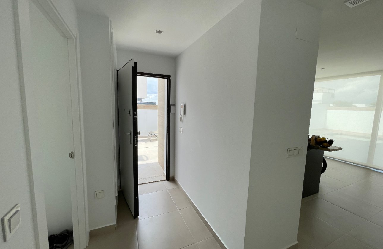 Herverkoop - Villa -
Benijofar - Costa Blanca