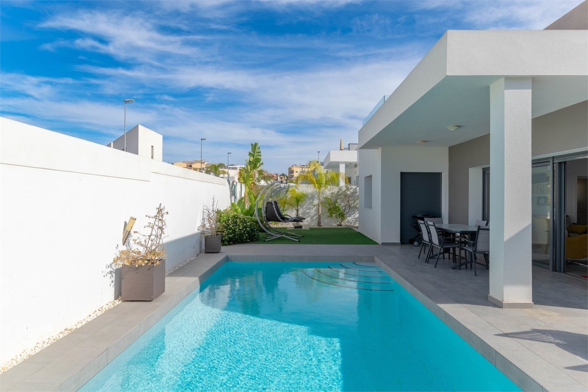 Herverkoop - Villa -
Benijofar - Costa Blanca