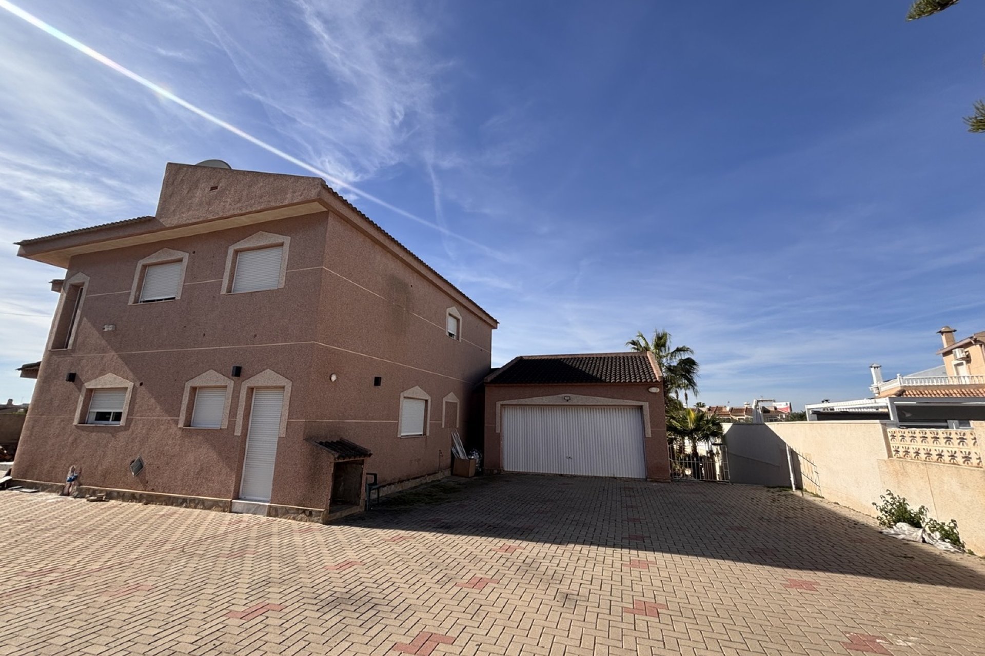 Herverkoop - Villa -
Benijofar - Costa Blanca