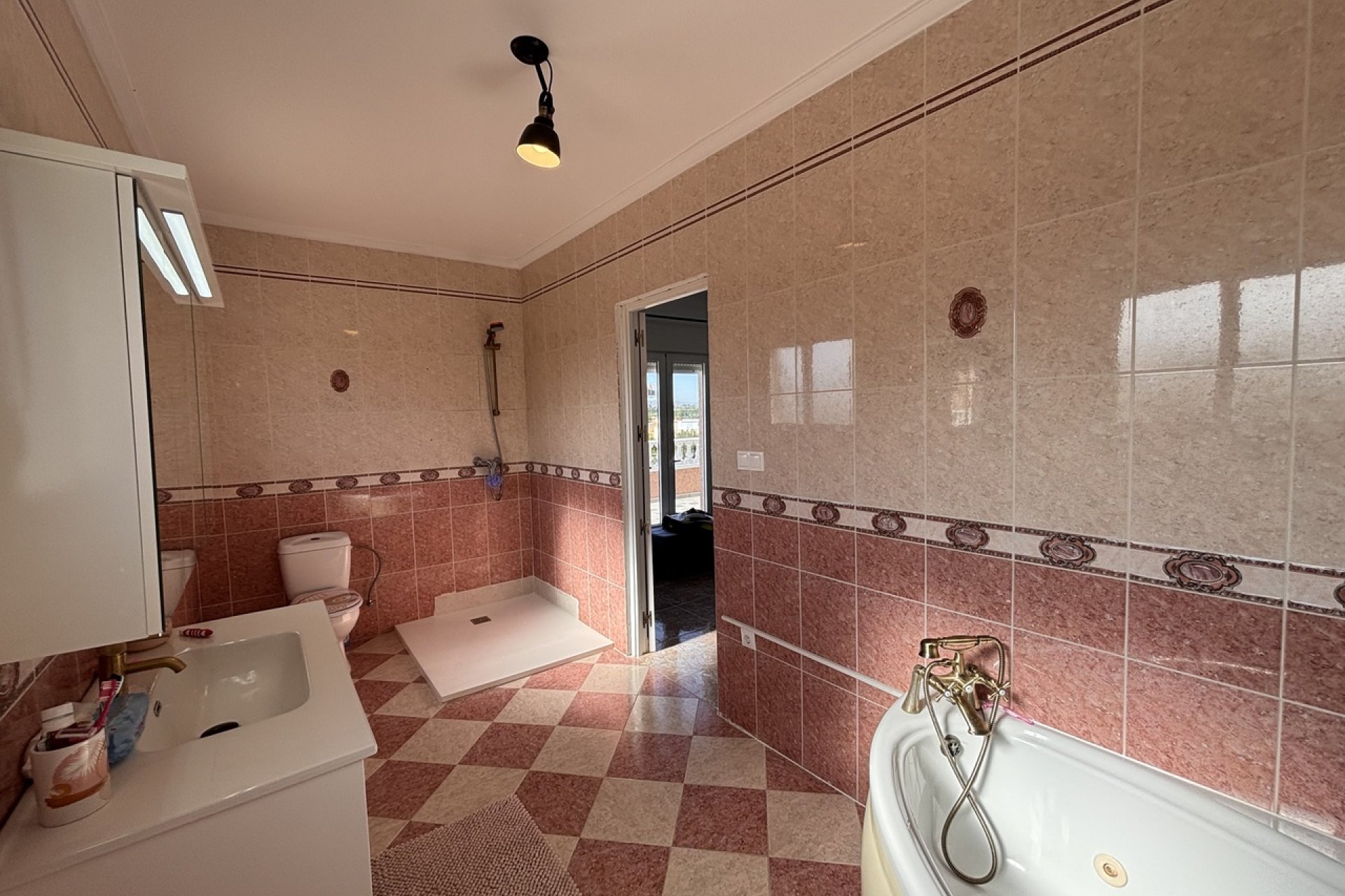 Herverkoop - Villa -
Benijofar - Costa Blanca