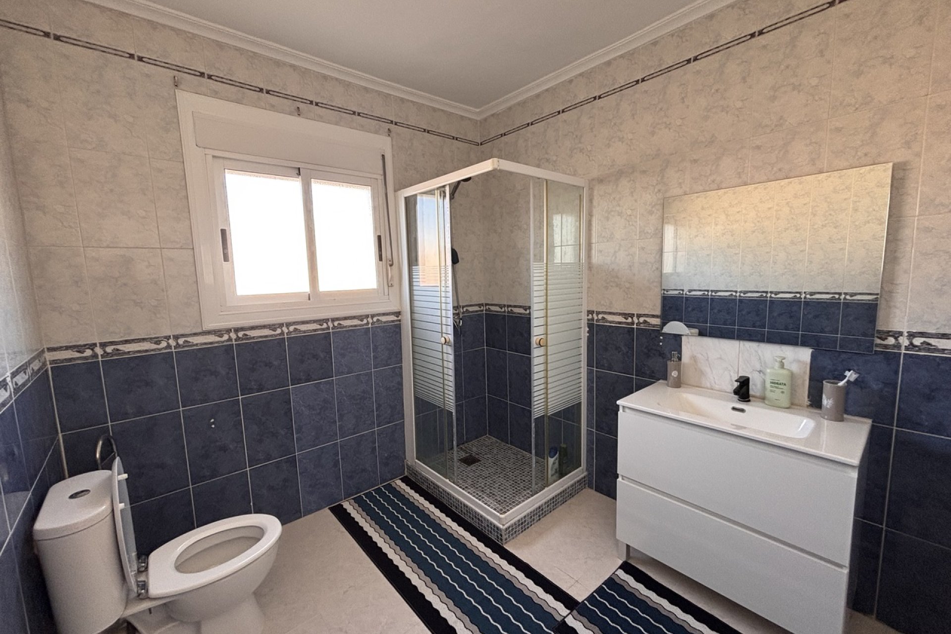 Herverkoop - Villa -
Benijofar - Costa Blanca