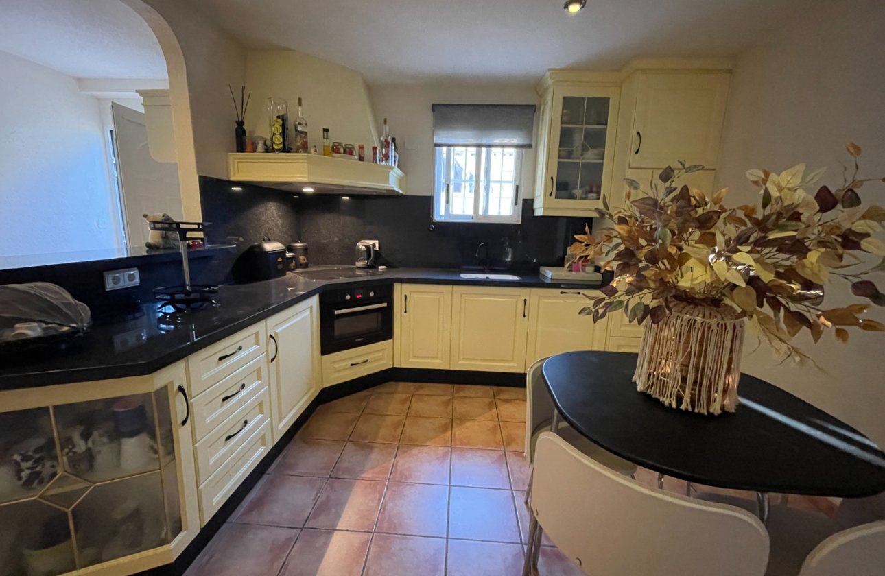 Herverkoop - Villa -
Benijofar - Costa Blanca