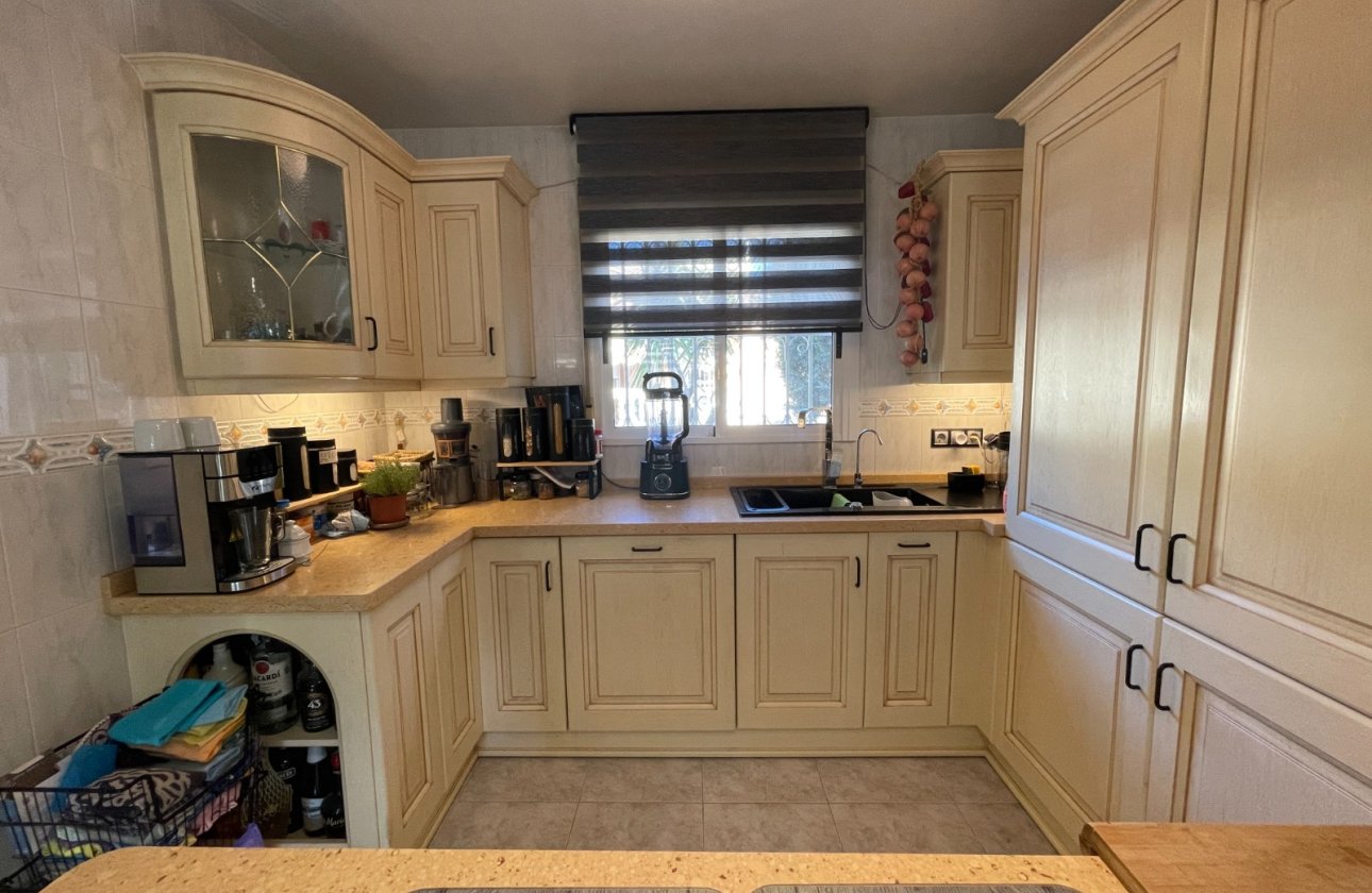 Herverkoop - Villa -
Benijofar - Costa Blanca