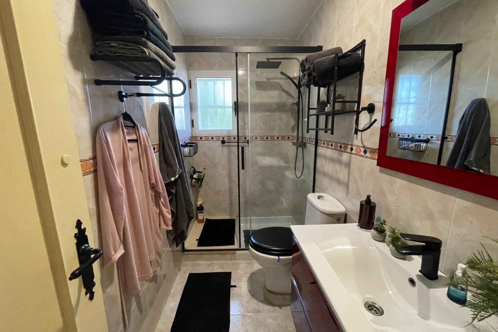 Herverkoop - Villa -
Benijofar - Costa Blanca