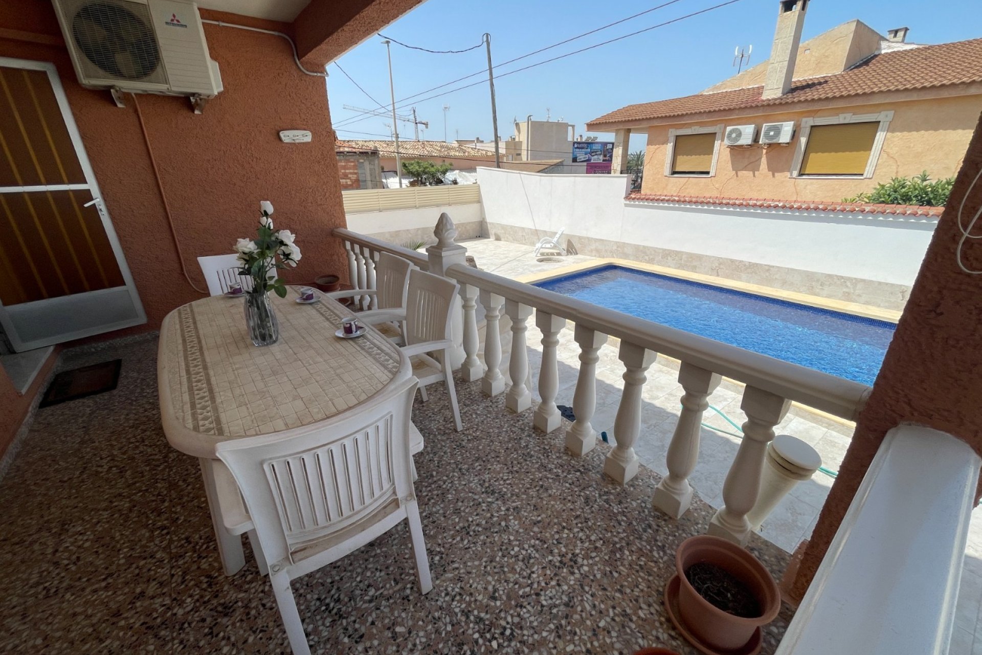 Herverkoop - Villa -
Benijofar - Costa Blanca