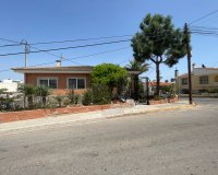 Herverkoop - Villa -
Benijofar - Costa Blanca