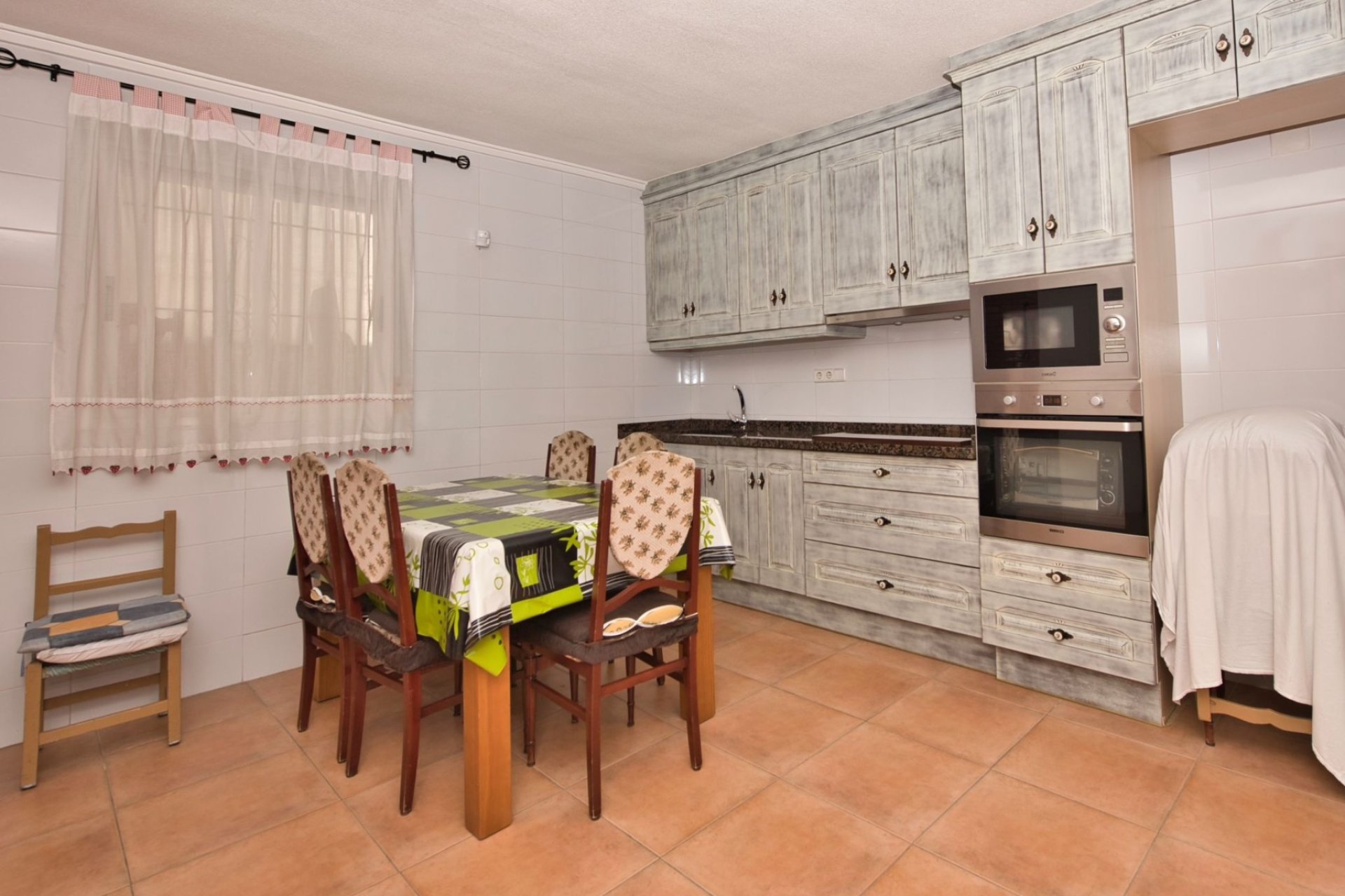 Herverkoop - Villa -
Benijofar - Costa Blanca