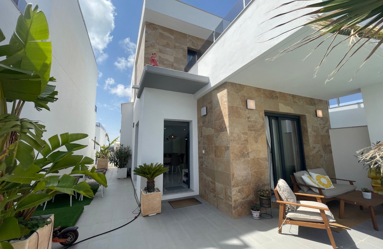 Herverkoop - Villa -
Benijofar - Costa Blanca