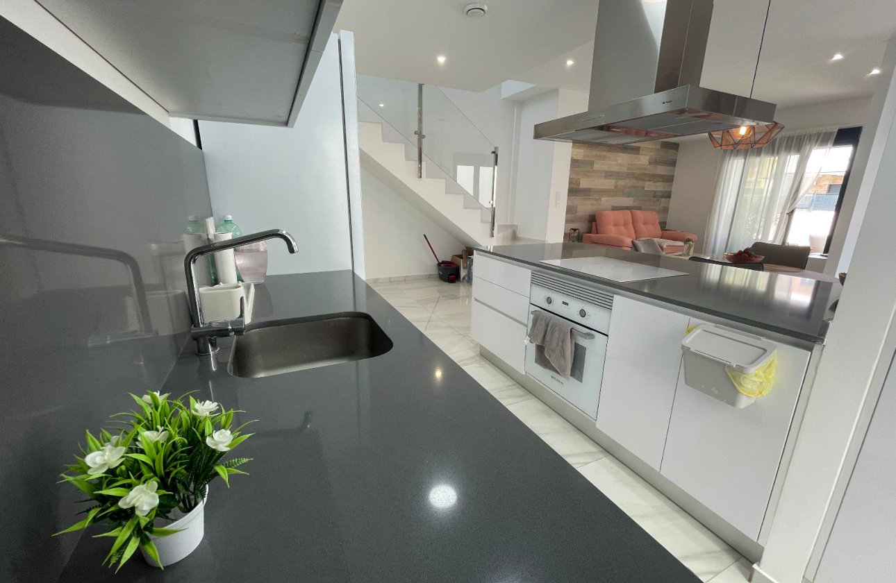 Herverkoop - Villa -
Benijofar - Costa Blanca