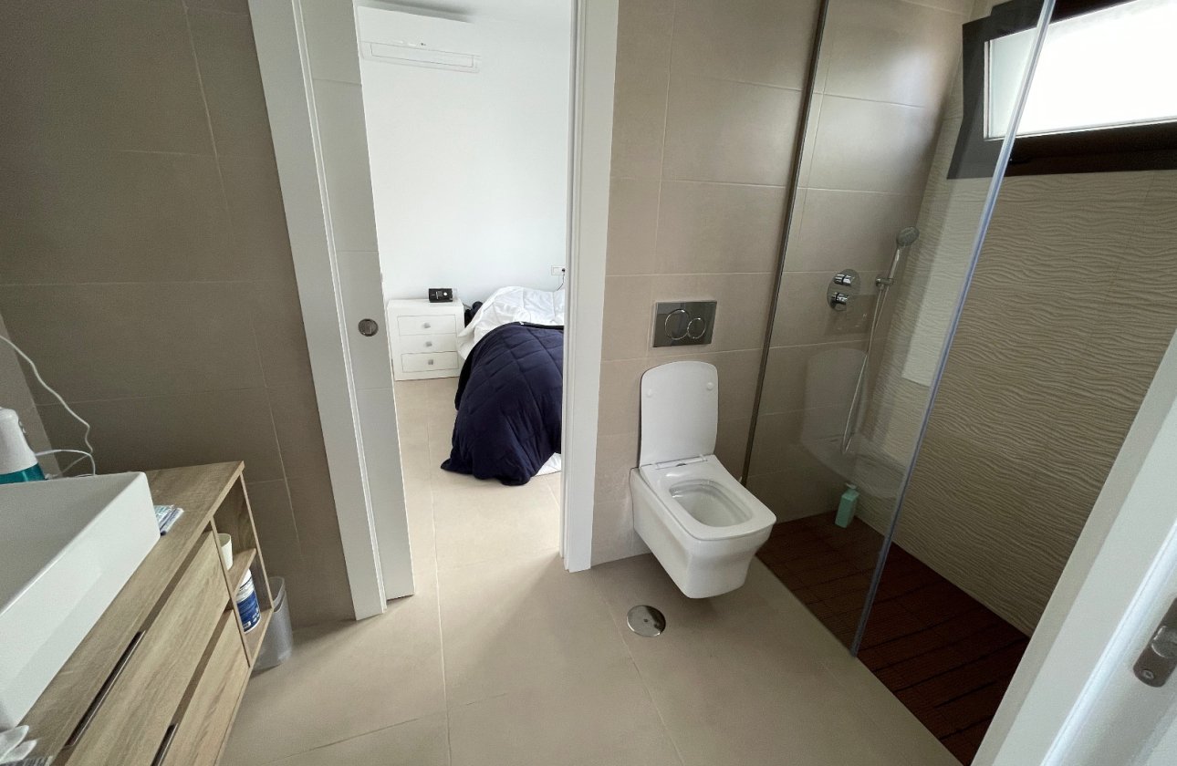 Herverkoop - Villa -
Benijofar - Costa Blanca