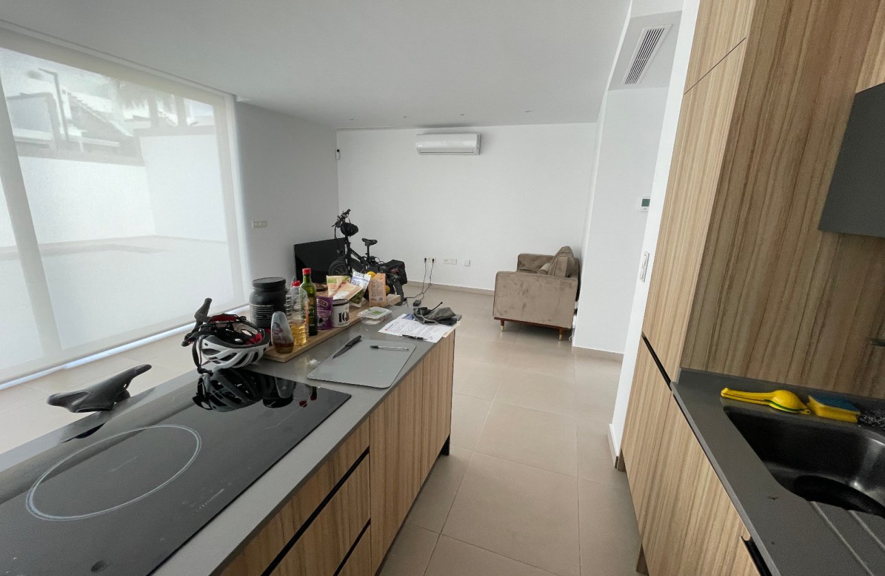 Herverkoop - Villa -
Benijofar - Costa Blanca