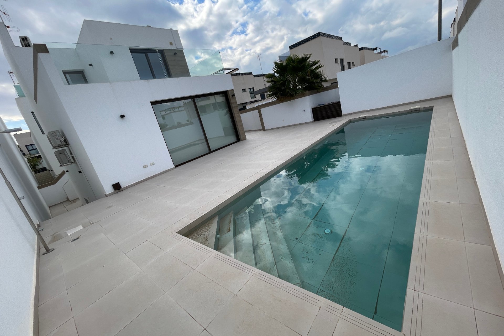 Herverkoop - Villa -
Benijofar - Costa Blanca