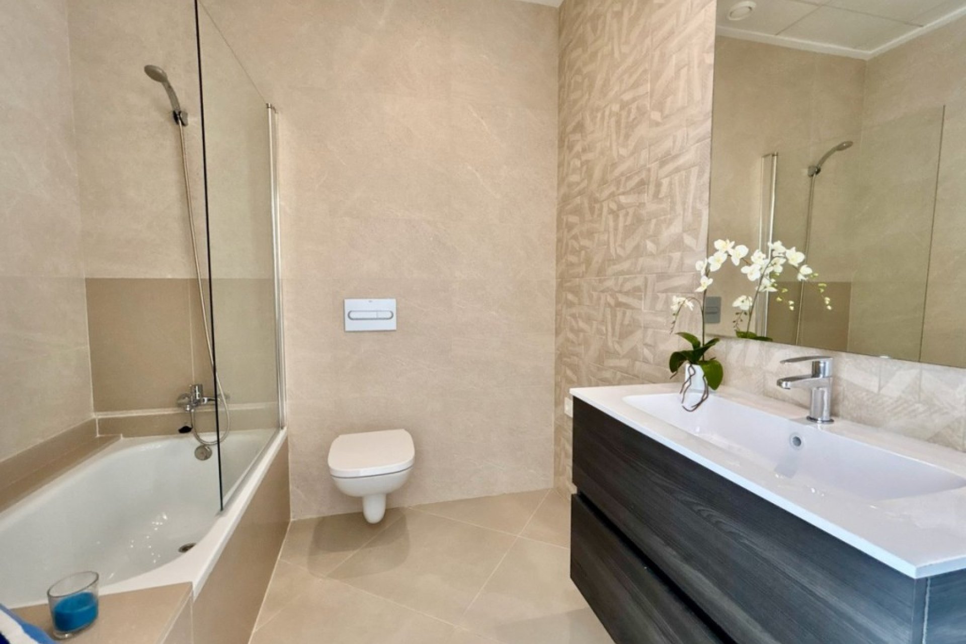 Herverkoop - Villa -
Benijofar - Costa Blanca