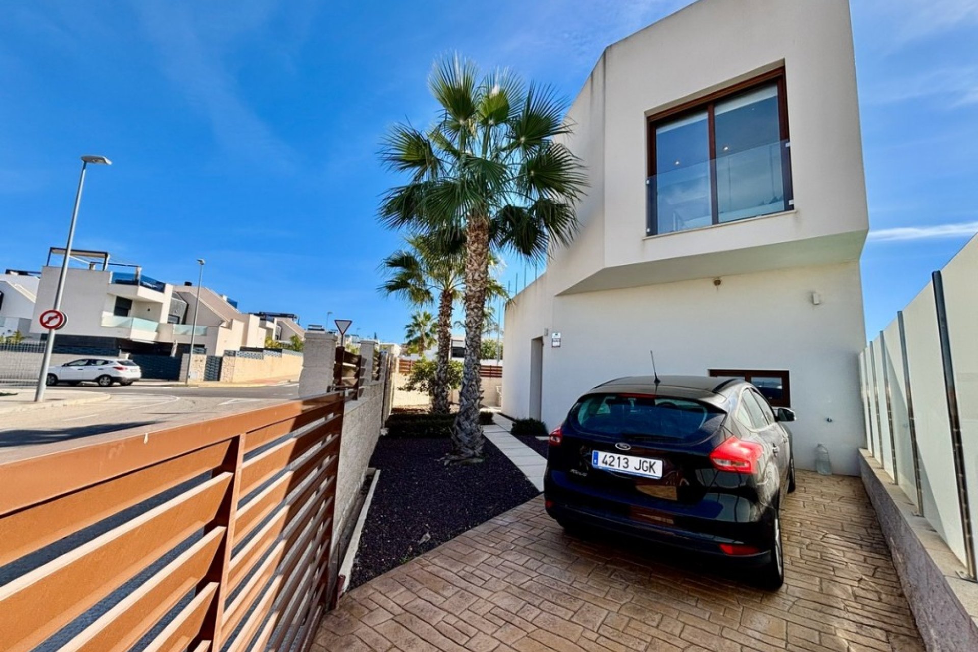 Herverkoop - Villa -
Benijofar - Costa Blanca