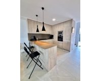 Herverkoop - Villa -
Benijofar - Costa Blanca