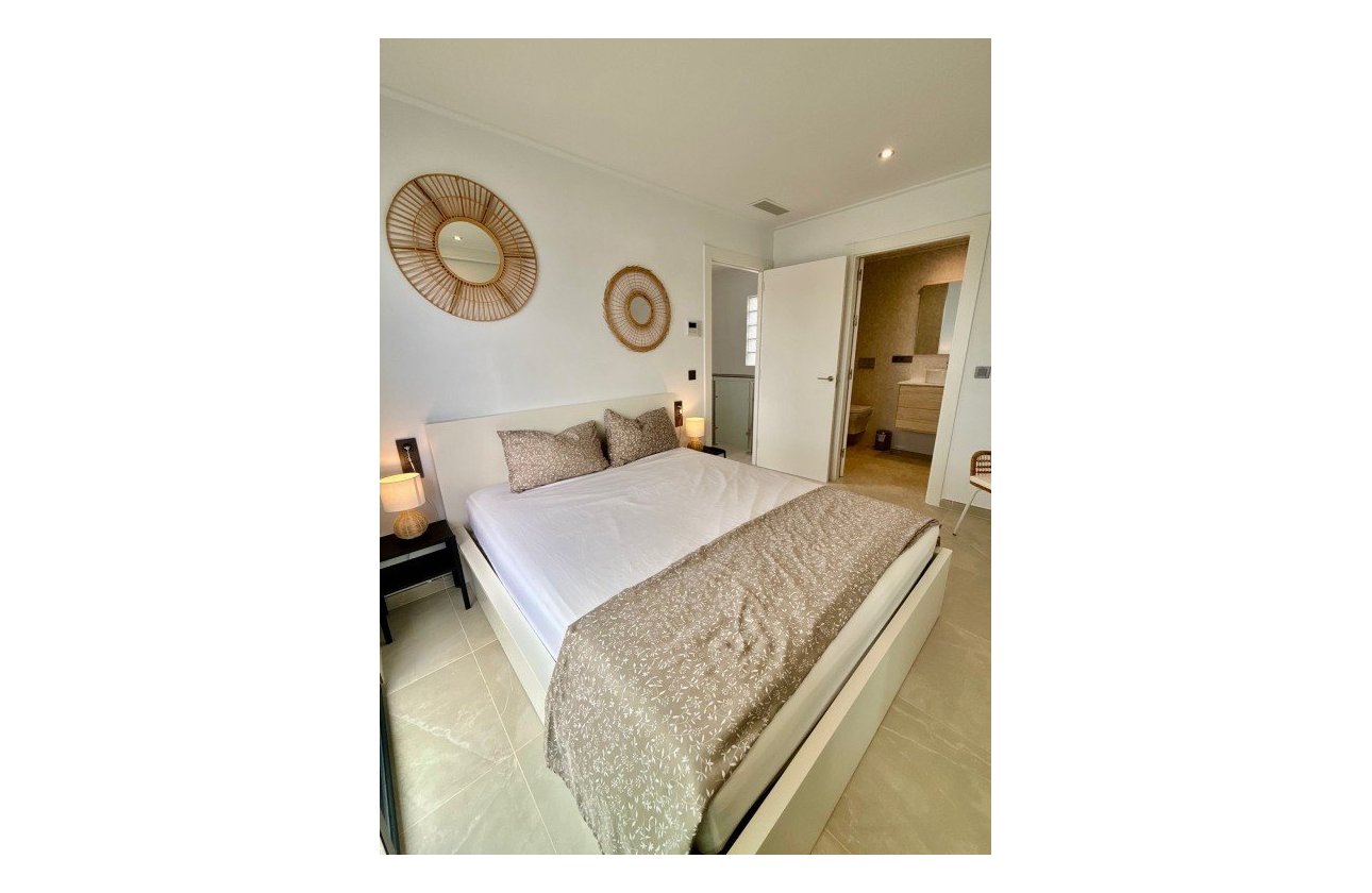 Herverkoop - Villa -
Benijofar - Costa Blanca