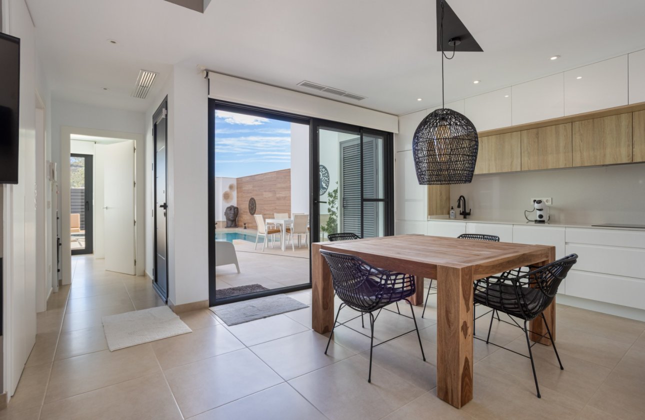 Herverkoop - Villa -
Benijofar - Costa Blanca