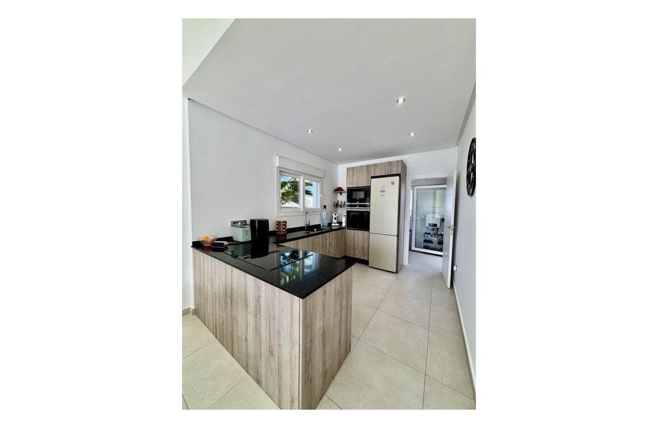 Herverkoop - Villa -
Benijofar - Costa Blanca