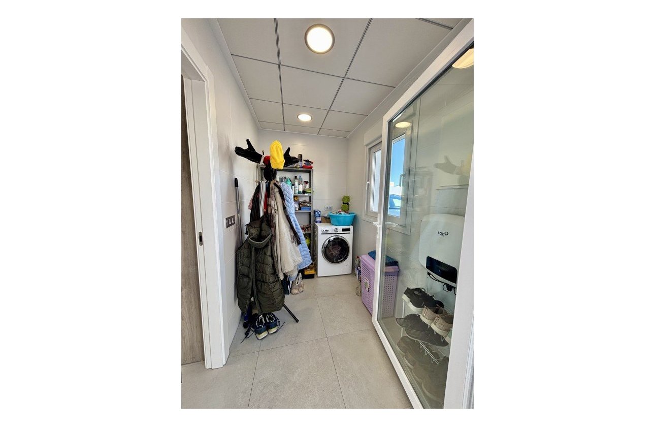 Herverkoop - Villa -
Benijofar - Costa Blanca