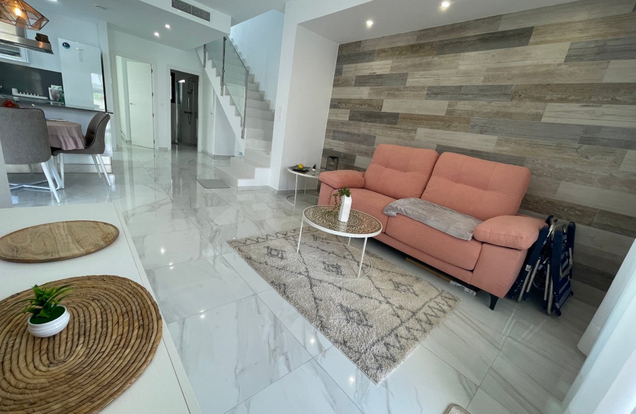 Herverkoop - Villa -
Benijofar - Costa Blanca