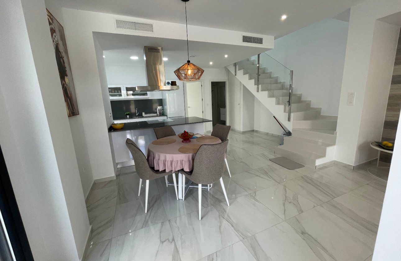 Herverkoop - Villa -
Benijofar - Costa Blanca