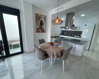 Herverkoop - Villa -
Benijofar - Costa Blanca