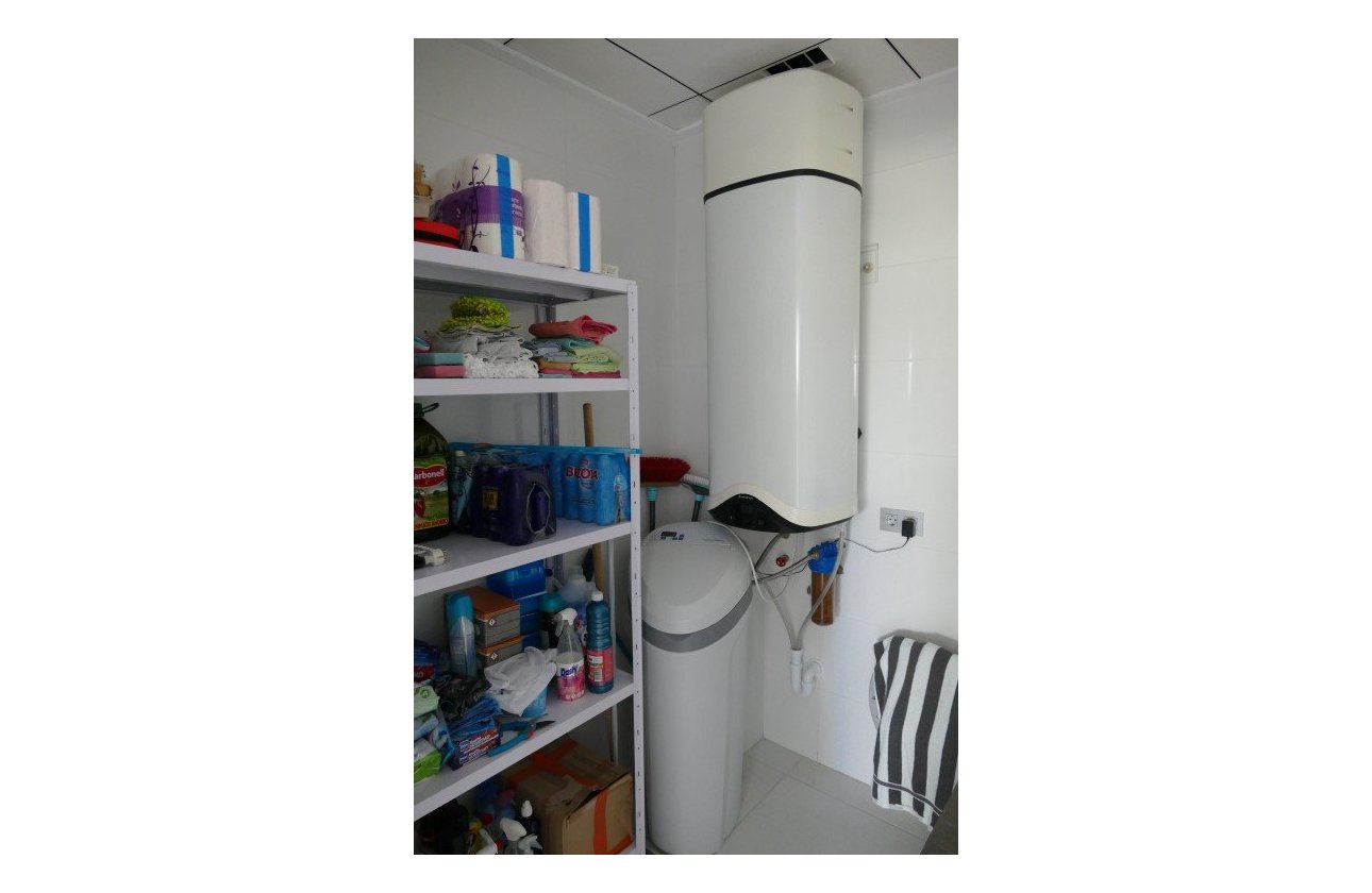 Herverkoop - Villa -
Benijofar - Costa Blanca