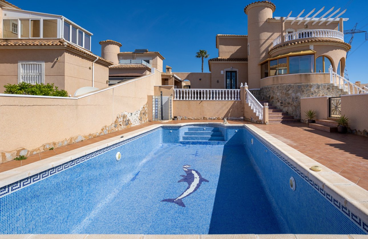 Herverkoop - Villa -
Benijofar - Costa Blanca