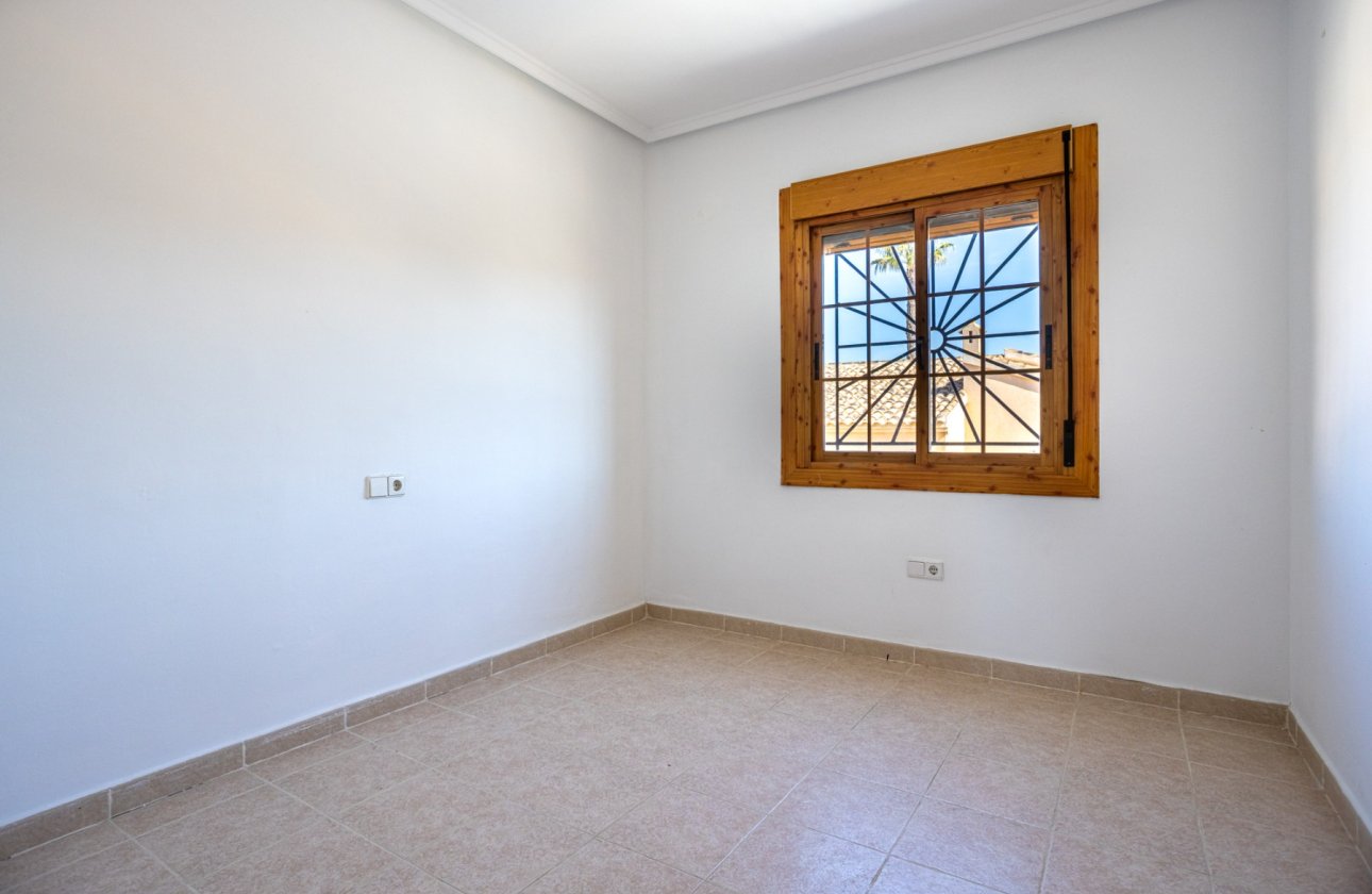 Herverkoop - Villa -
Benijofar - Costa Blanca