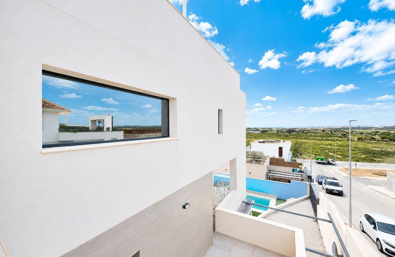 Herverkoop - Villa -
Benijofar - Costa Blanca