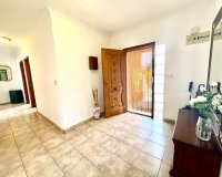 Herverkoop - Villa -
Benijofar - Costa Blanca