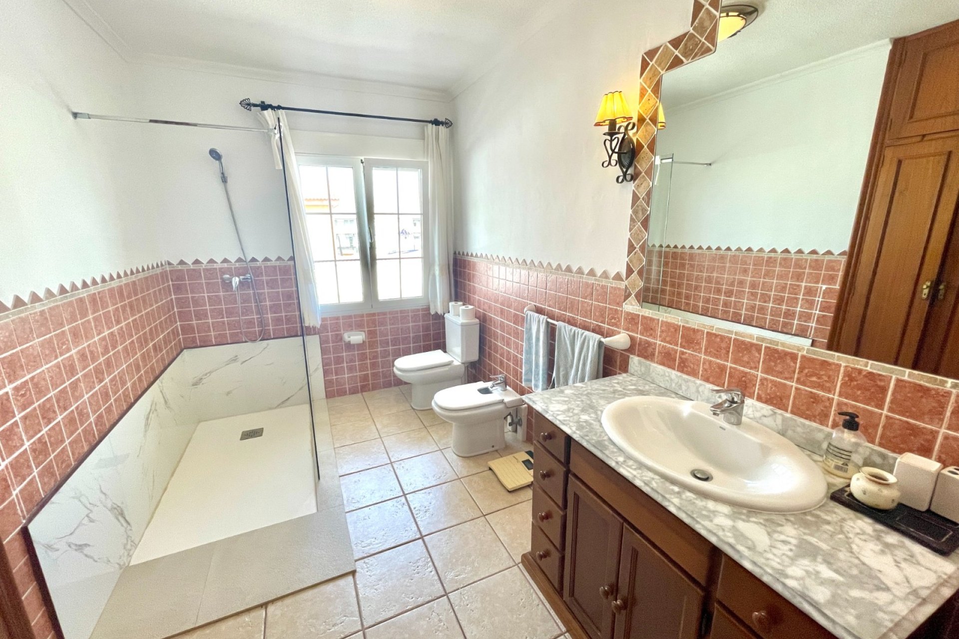 Herverkoop - Villa -
Benijofar - Costa Blanca