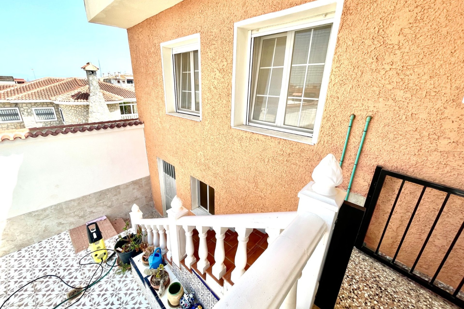 Herverkoop - Villa -
Benijofar - Costa Blanca