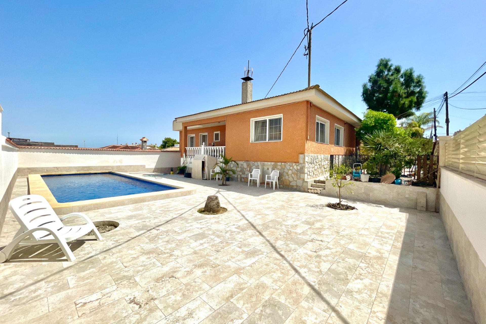 Herverkoop - Villa -
Benijofar - Costa Blanca