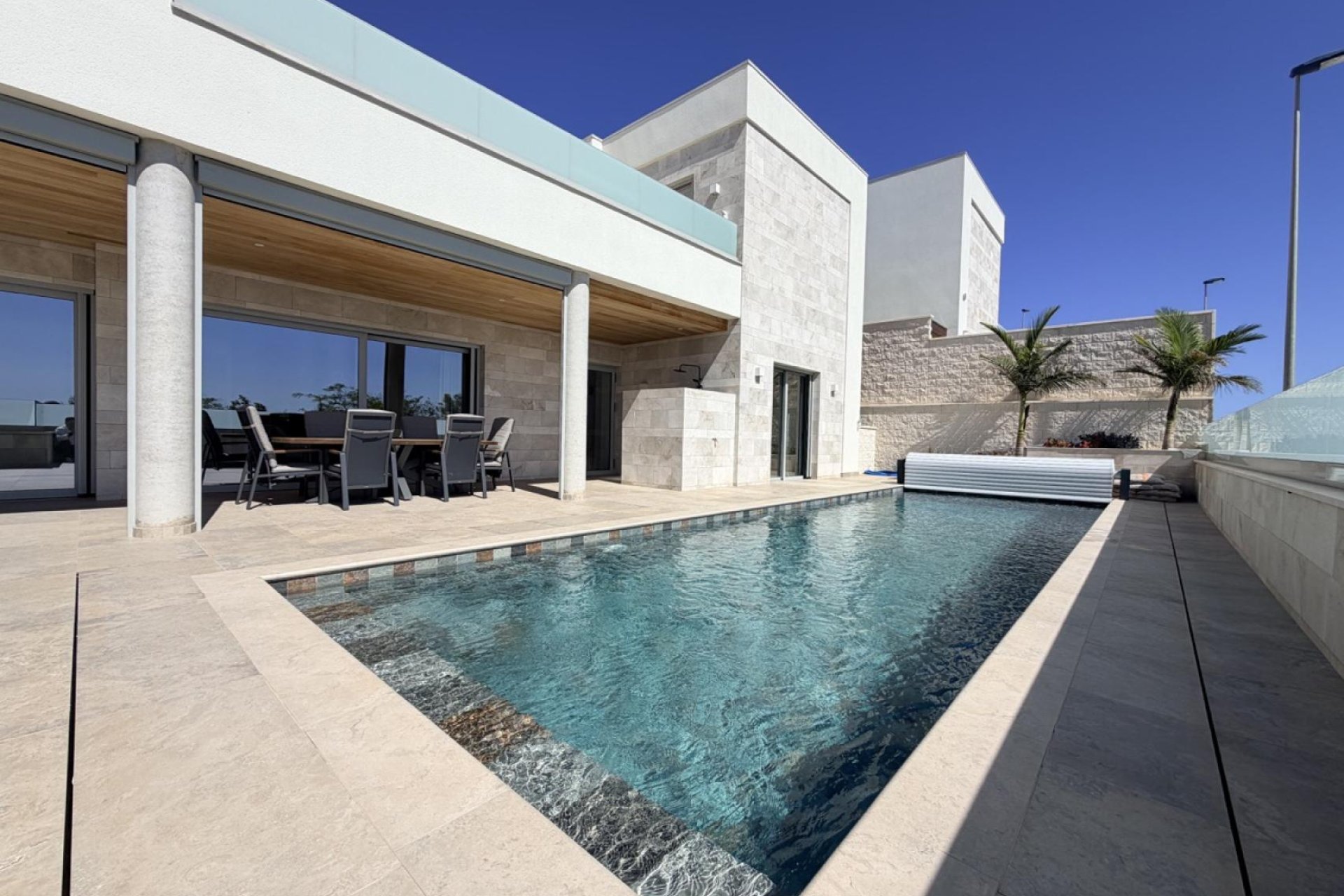 Herverkoop - Villa -
Benijofar - Costa Blanca