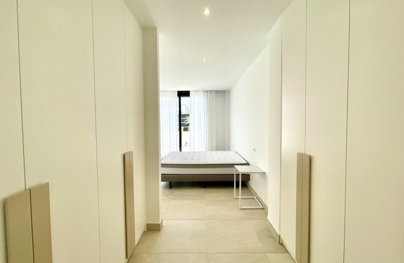 Herverkoop - Villa -
Benijofar - Costa Blanca