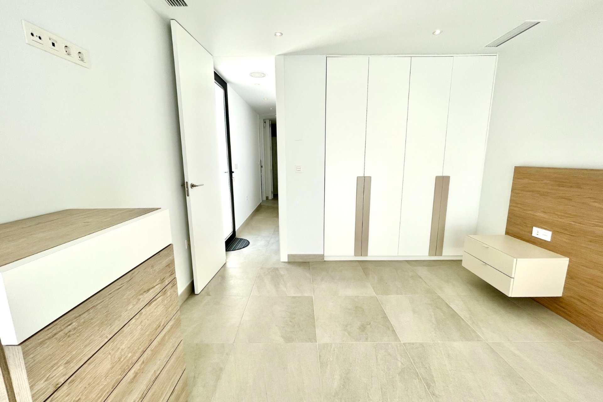 Herverkoop - Villa -
Benijofar - Costa Blanca