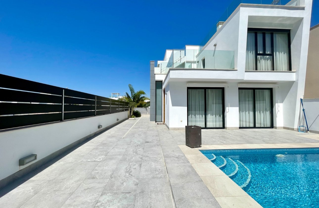 Herverkoop - Villa -
Benijofar - Costa Blanca