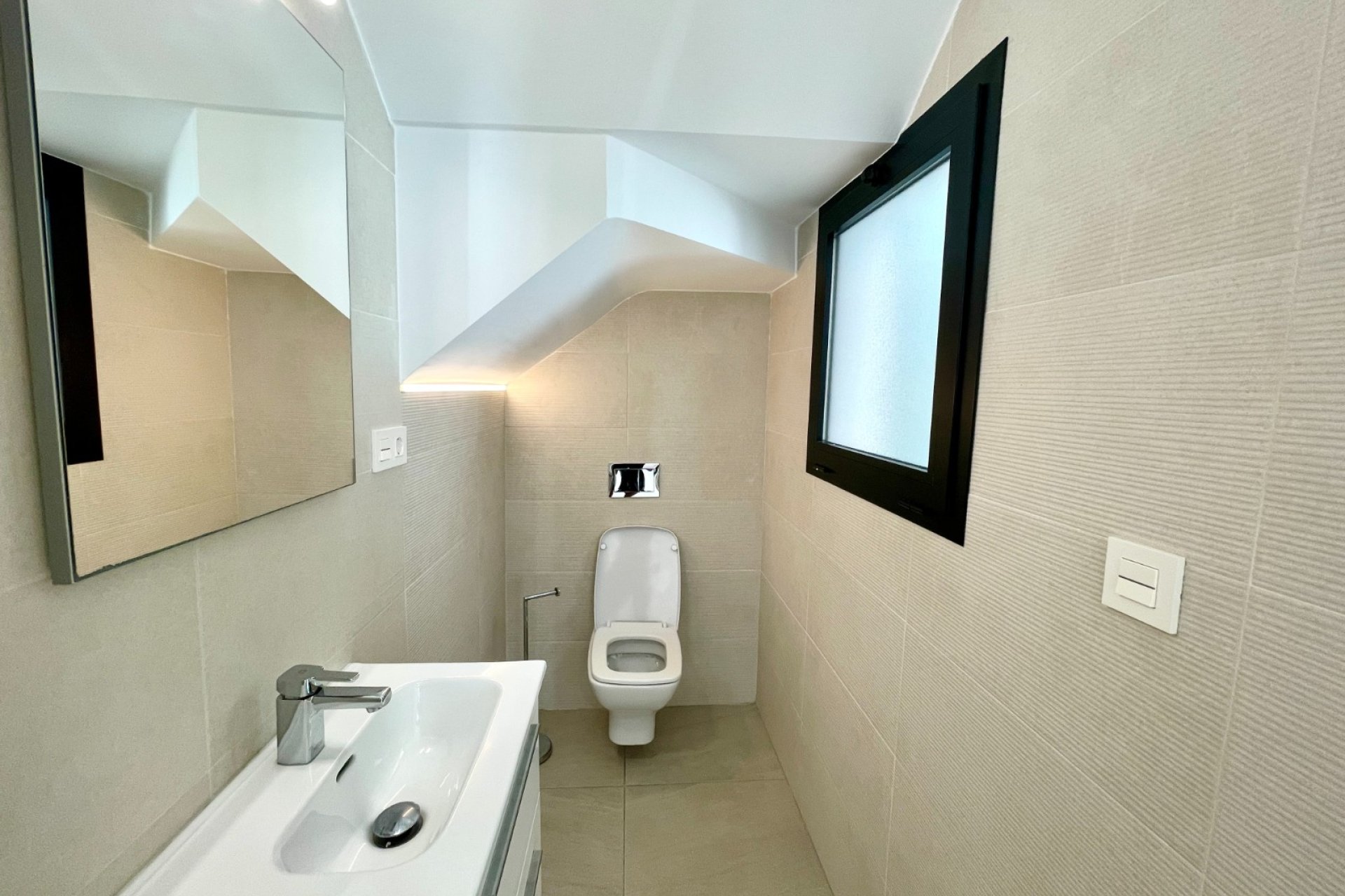Herverkoop - Villa -
Benijofar - Costa Blanca